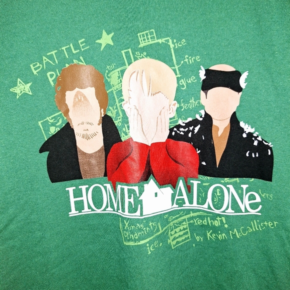 Green Home Alone Graphic Tee - Large - Picture 3 of 4
